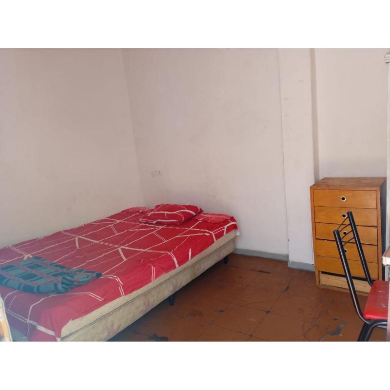 Alquiler de habitación en hotel familiar