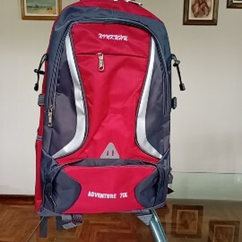 Mochila treeking 70 litros, nueva sin uso