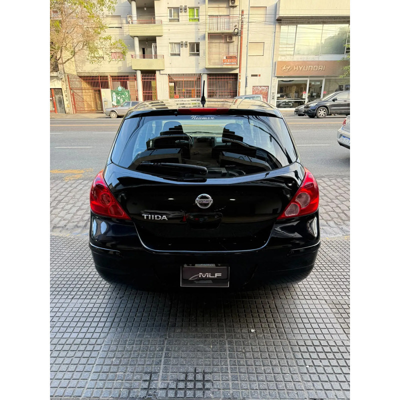 Nissan Tiida 1.8 Visia 2010 - 140.000 km - 6