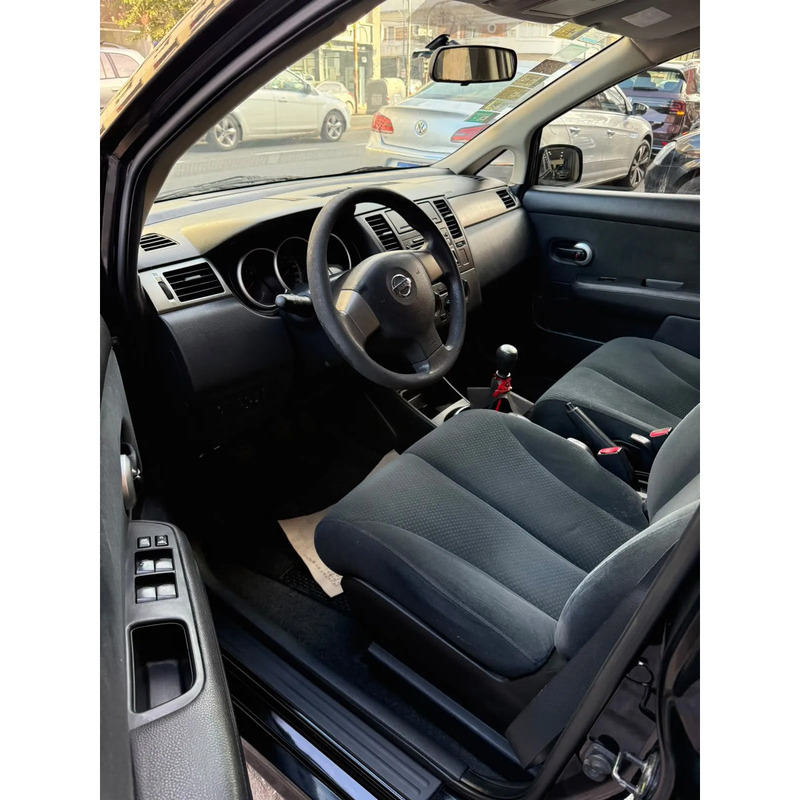 Nissan Tiida 1.8 Visia 2010 - 140.000 km - 8