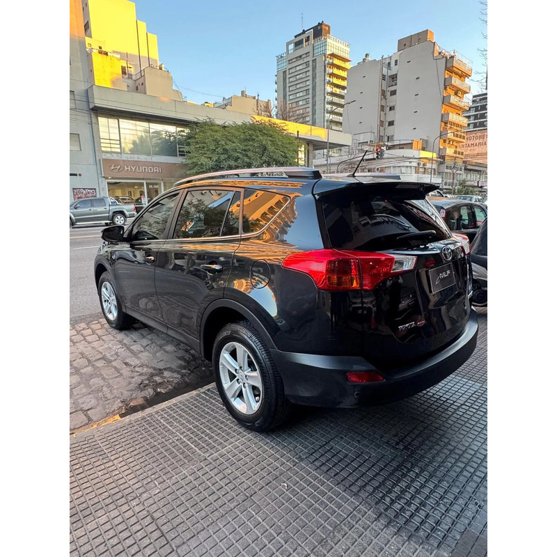 Toyota RAV4 2.0 4x2 Cvt 2013 - 119.000 km - 6