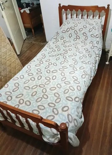 Cama Clásica De 1 Plaza De Madera 200cm X 90cm Marrón Clasico Vintage