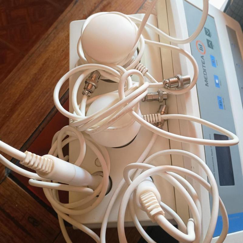 Vendo equipo de Radiofrecuencia Innovatter de meditea - 3