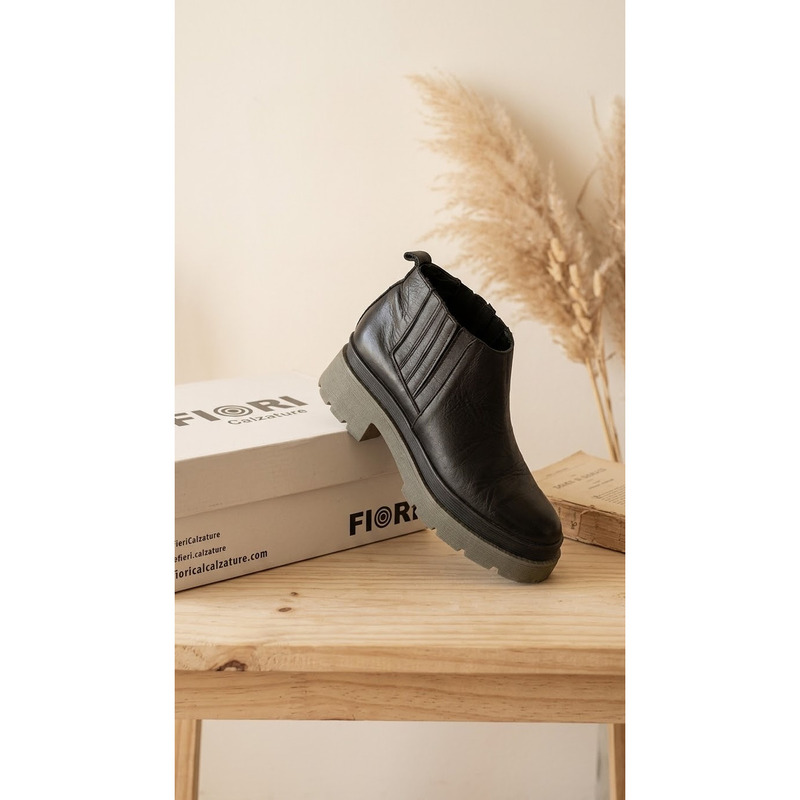 ZAPATOS MARCA FIORI BUEN ESTADO (38)