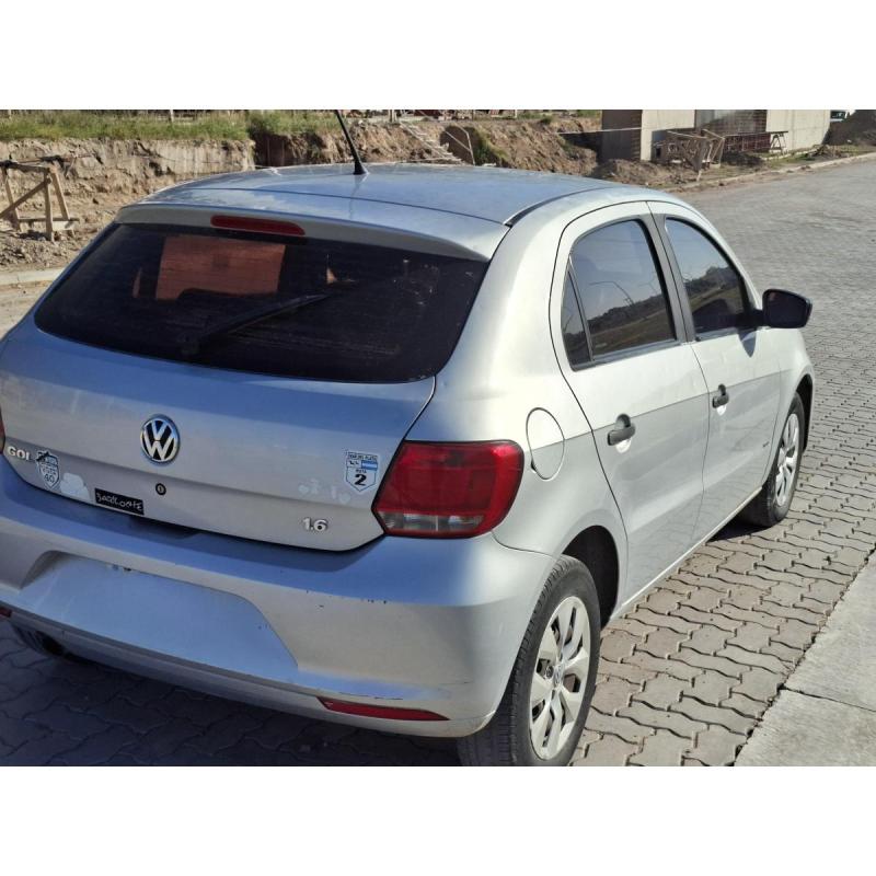 Vendo gol trend 2015 5 puertas único dueño - 6