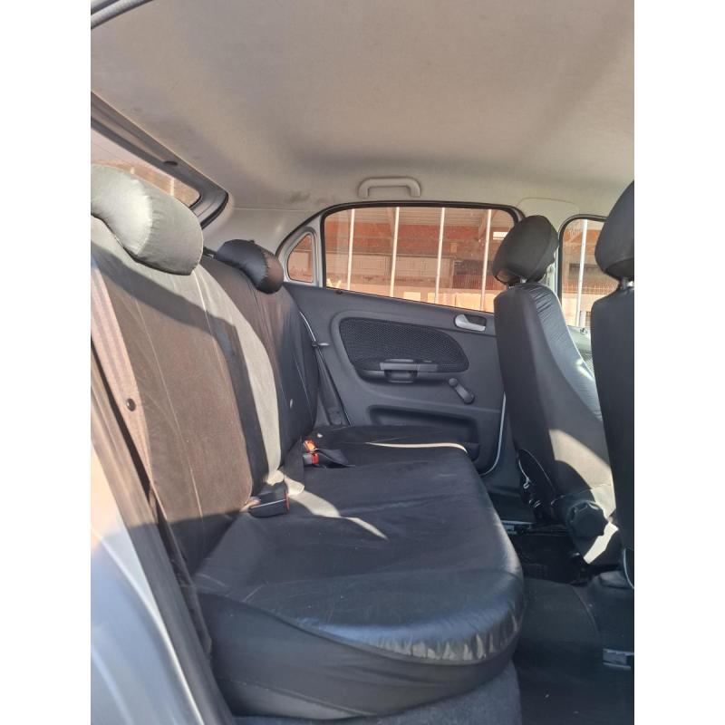 Vendo gol trend 2015 5 puertas único dueño - 7