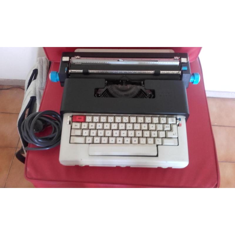 MÁnquina De Escribir ElÉctrica - 5