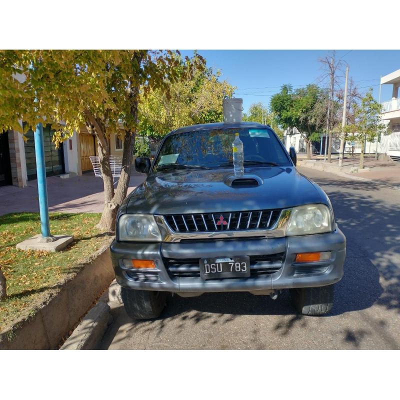 Vendo Mitsubishi 2001