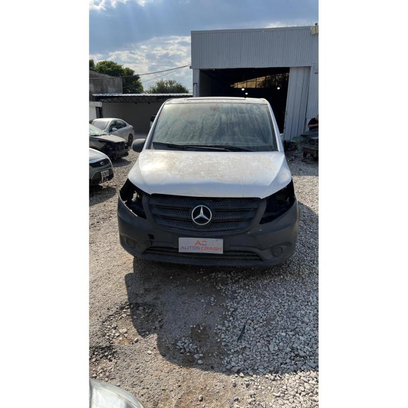 Mercedes Benz Vito 111 Cdi Modelo:2017 Color: Gris - 3