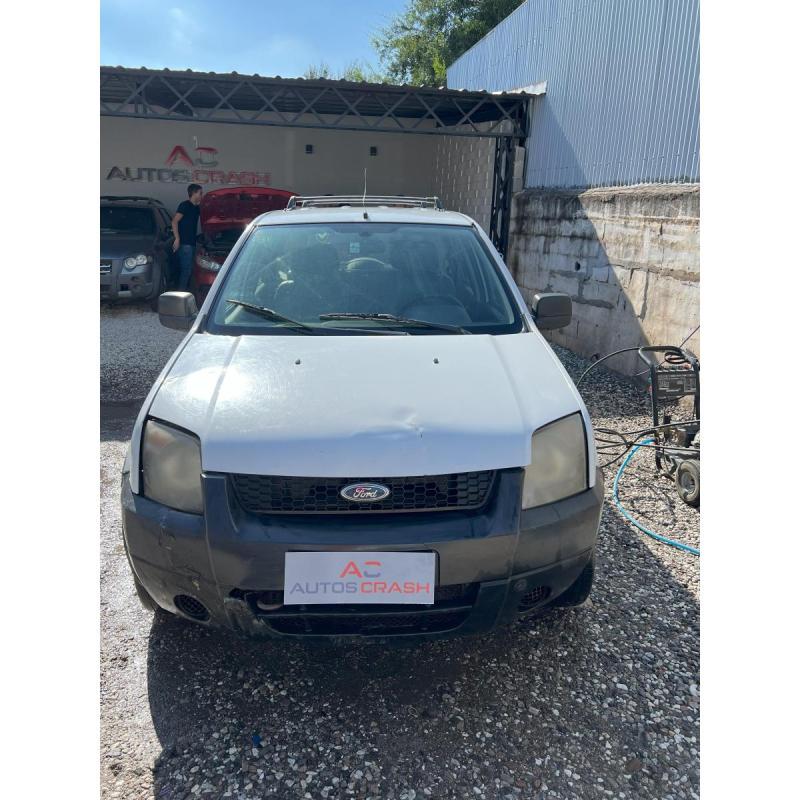 Ford Eco Sport 1.6 Xis Modelo:2014 Color: Blanco - 2