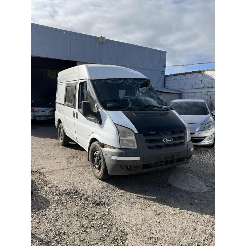 Ford Transit 2.4 Tdi Furgon Corto Modelo:2012 Color:blanco - 2