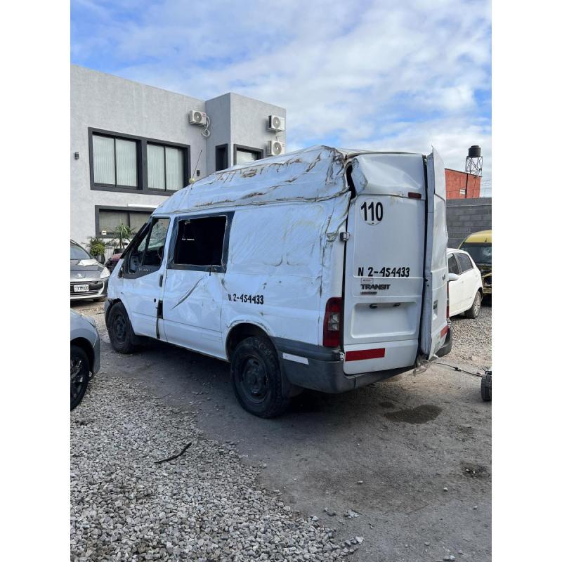 Ford Transit 2.4 Tdi Furgon Corto Modelo:2012 Color:blanco - 3