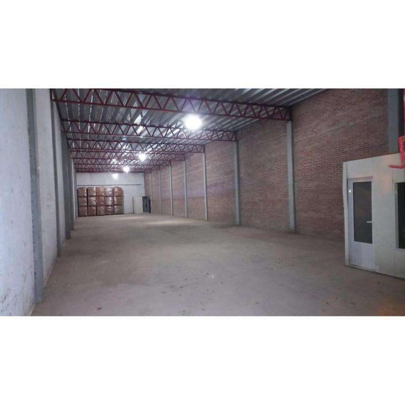 Alquilo Galpon En San Jeronimo Norte 440 Mts Cubiertos Sobre Calle Transito Pesado