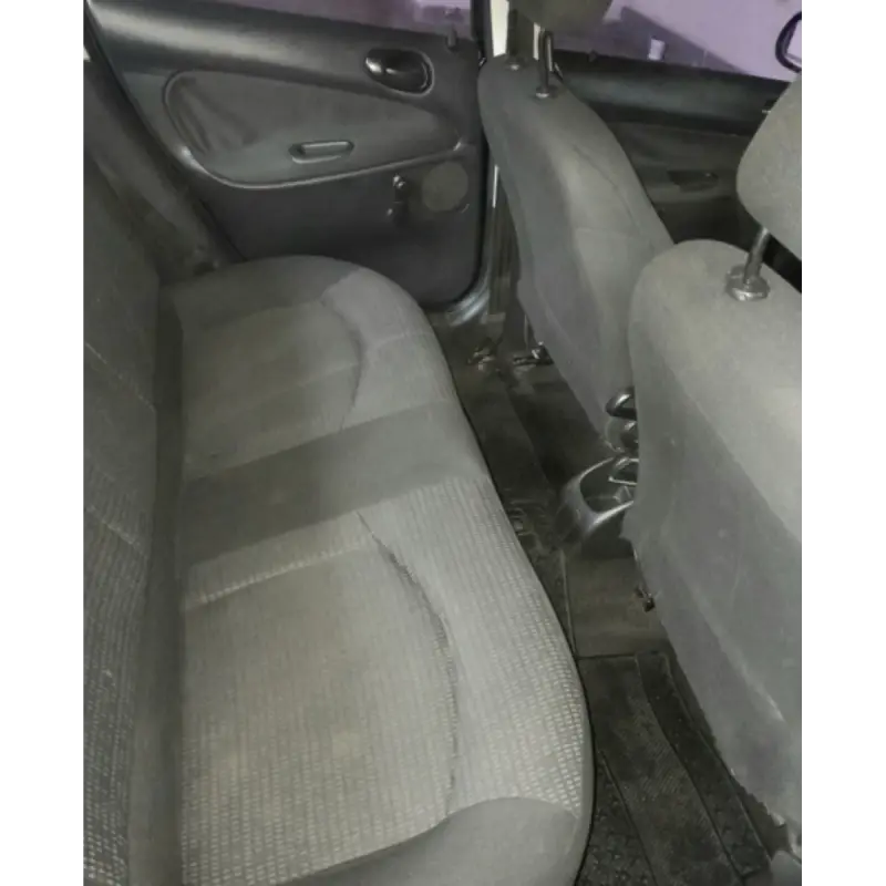 Vendo Peugeot 207 mod 2013 con GNC impecable