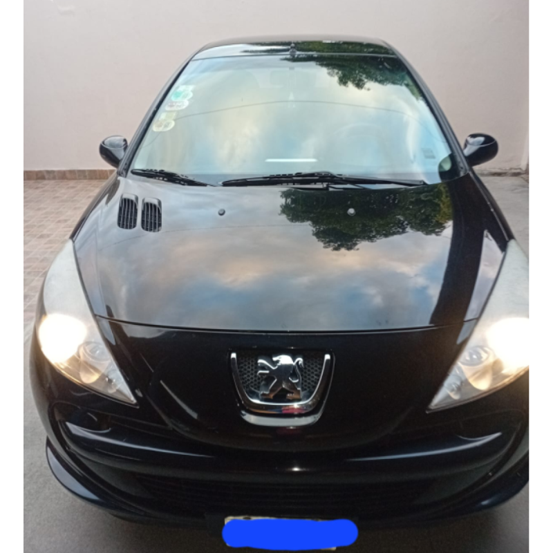 Vendo Peugeot 207 mod 2013 con GNC impecable - 3