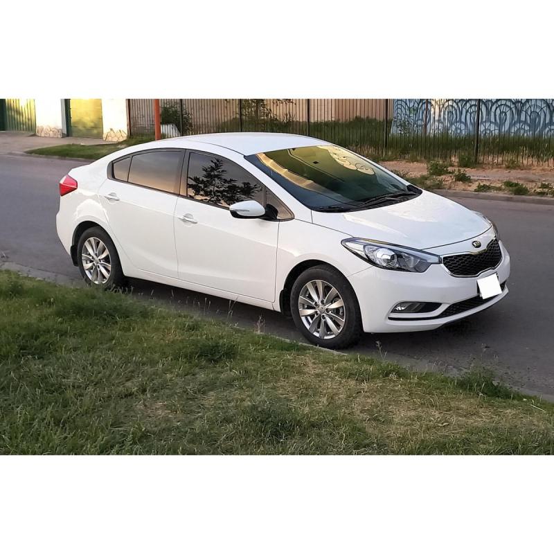 Vendo KÍa Cerato 1.6 Ex 4ptas At 2015
