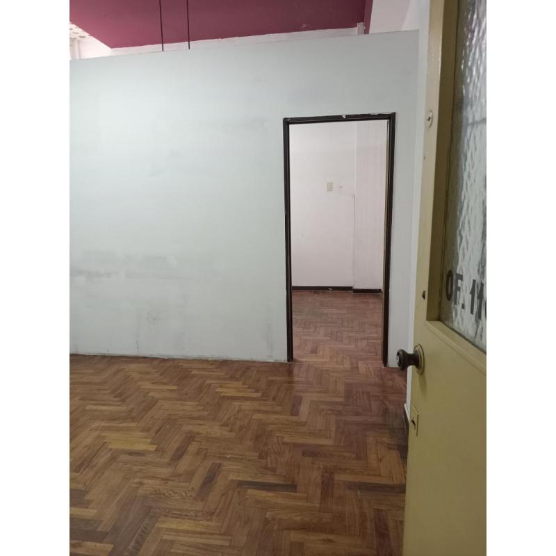 Vendo Oficina muy buena ubicación 30 m2 Dueño Directo - 3