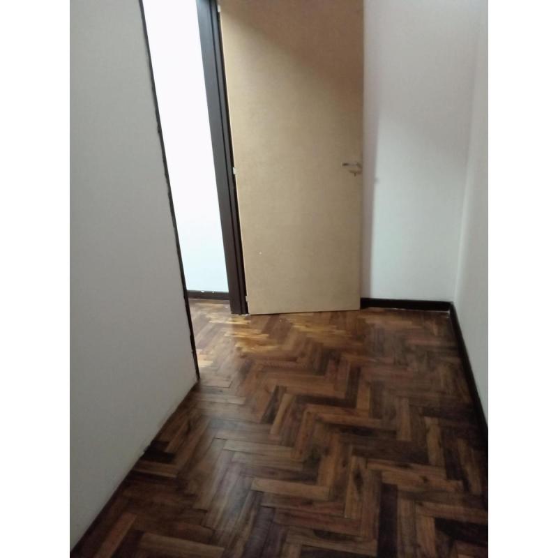Vendo Oficina muy buena ubicación 30 m2 Dueño Directo - 5
