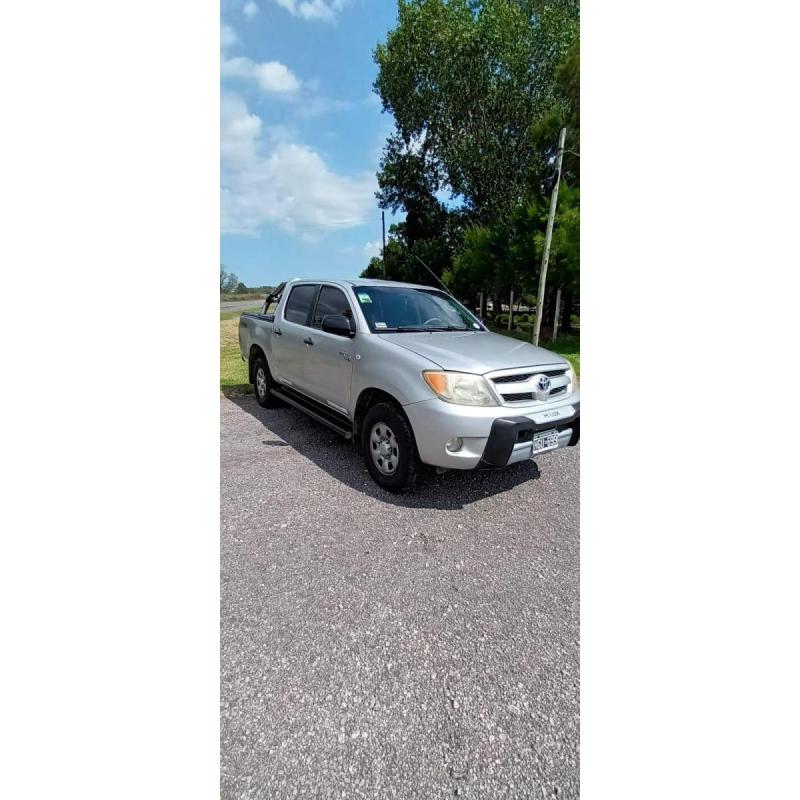 Toyota hilux 2008 2.5 - 3