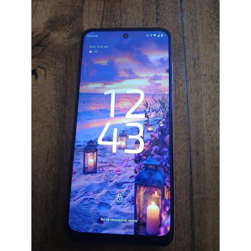 Celular Motorola G32 de 128 GB y 4 GB RAM - funcionando buen estado $350.0000 - 3/12