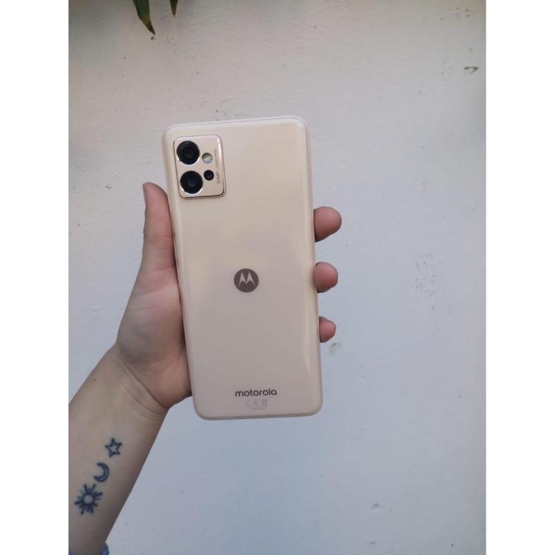 Celular Motorola G32 de 128 GB y 4 GB RAM - funcionando buen estado $350.0000 - 8/12