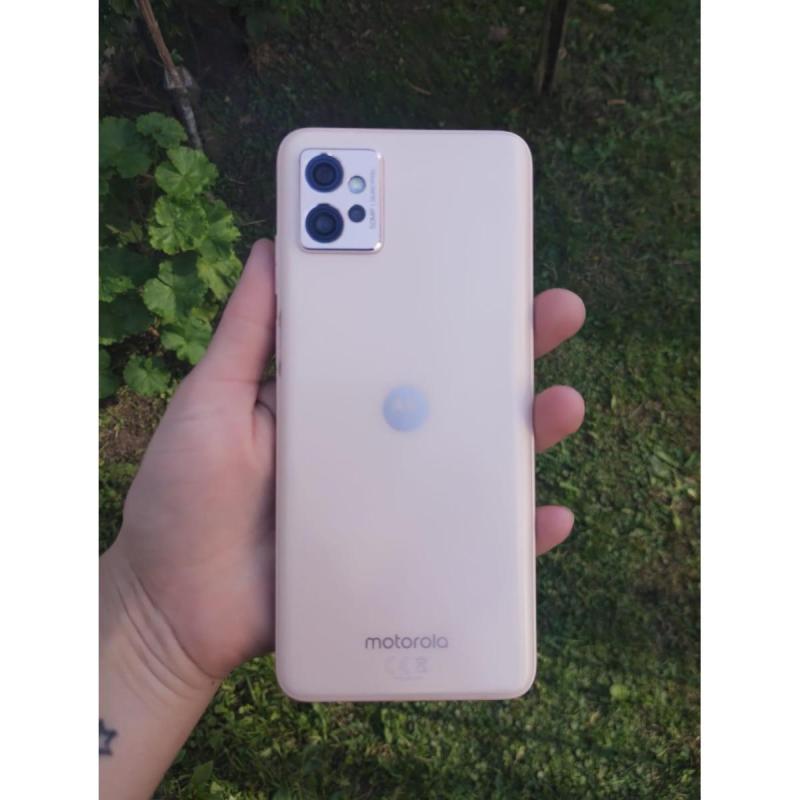 Celular Motorola G32 de 128 GB y 4 GB RAM - funcionando buen estado $350.0000 - 9/12