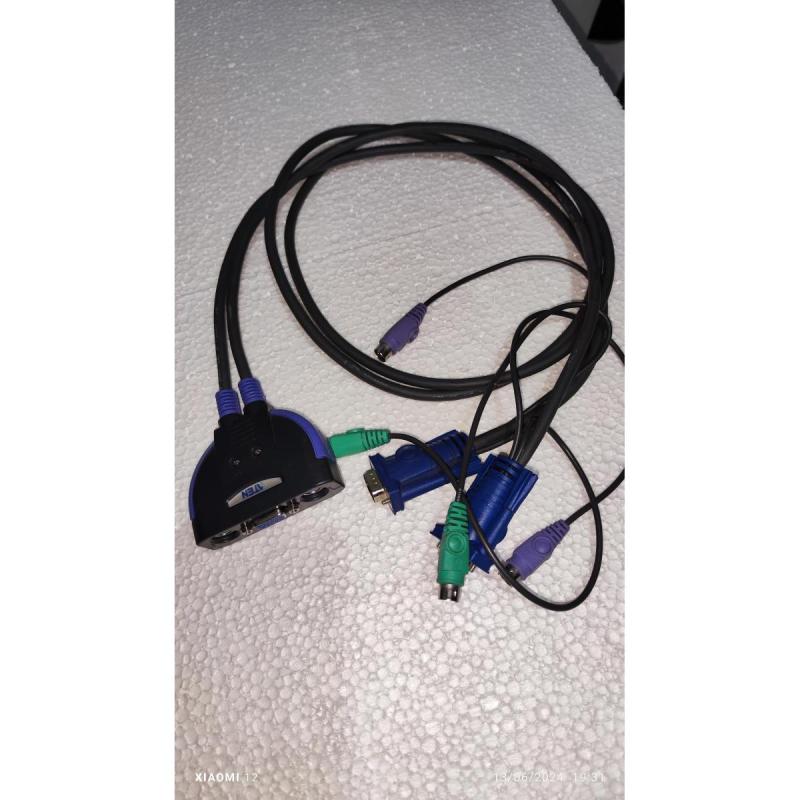 Kvm 2 Pc Ps2 (Usado)