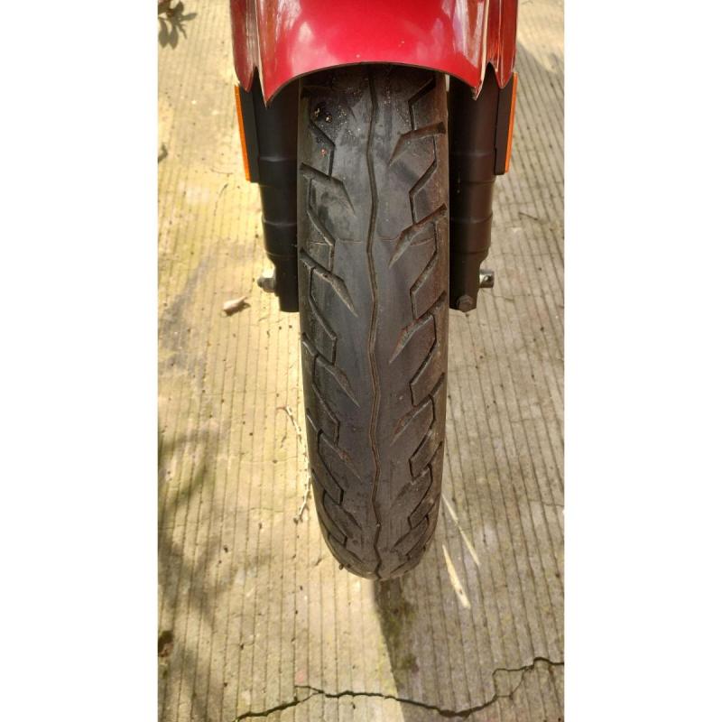 Bajaj Rouser 220 F Color Rojo Y Negro, 35000 Km, Único Dueño - 3