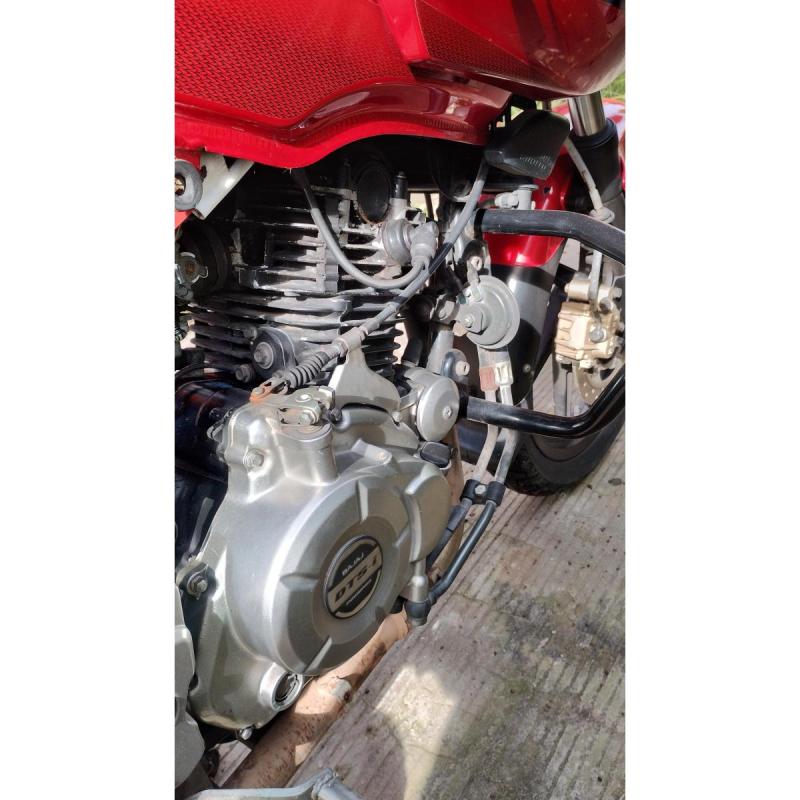 Bajaj Rouser 220 F Color Rojo Y Negro, 35000 Km, Único Dueño - 7
