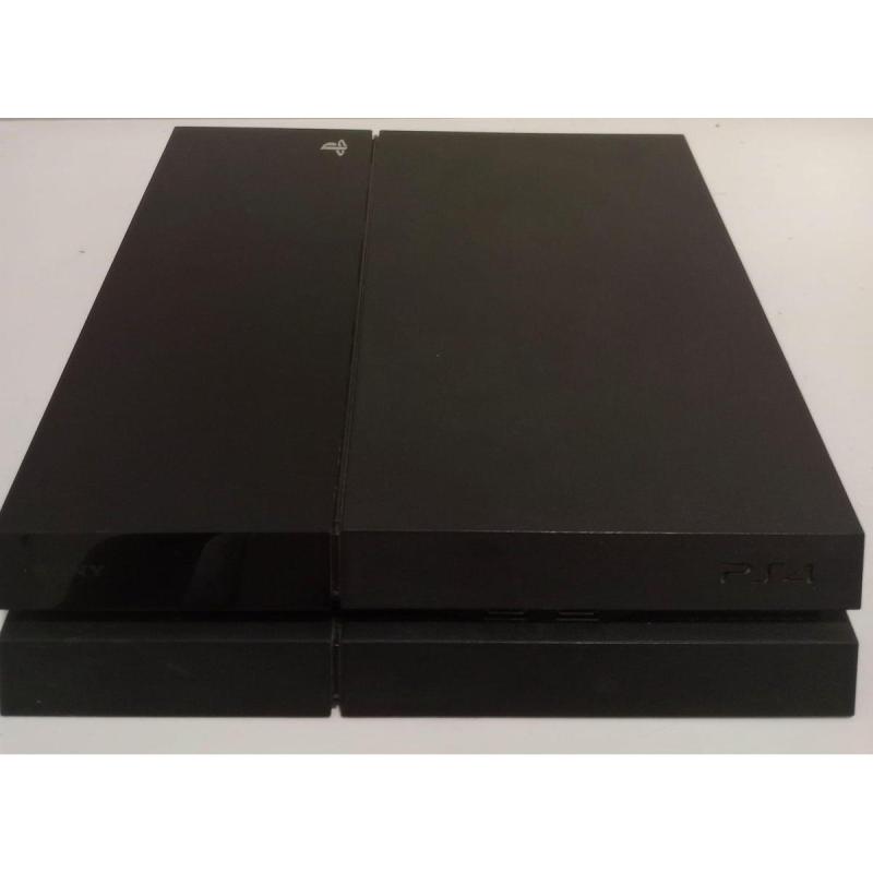 Vendo Playstation 4 Fat Version Usada En Perfecto Estado Con Set Completo