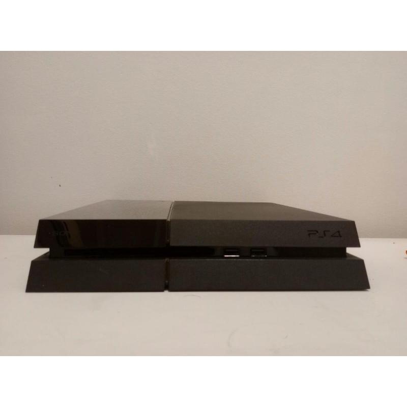 Vendo Playstation 4 Fat Version Usada En Perfecto Estado Con Set Completo - 2