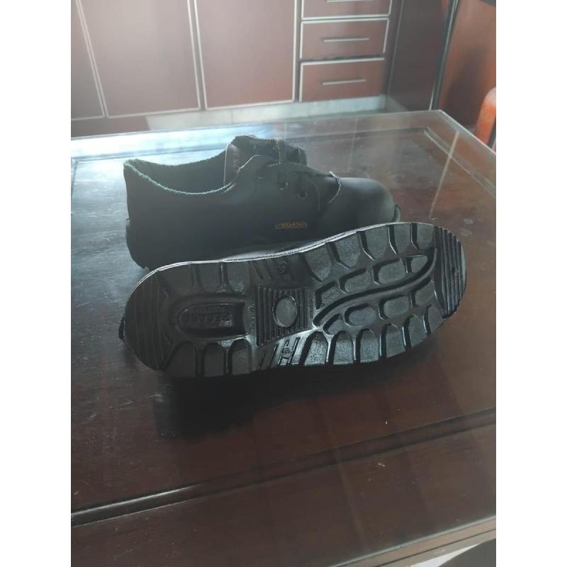 Zapato de seguridad 38 Pegaso