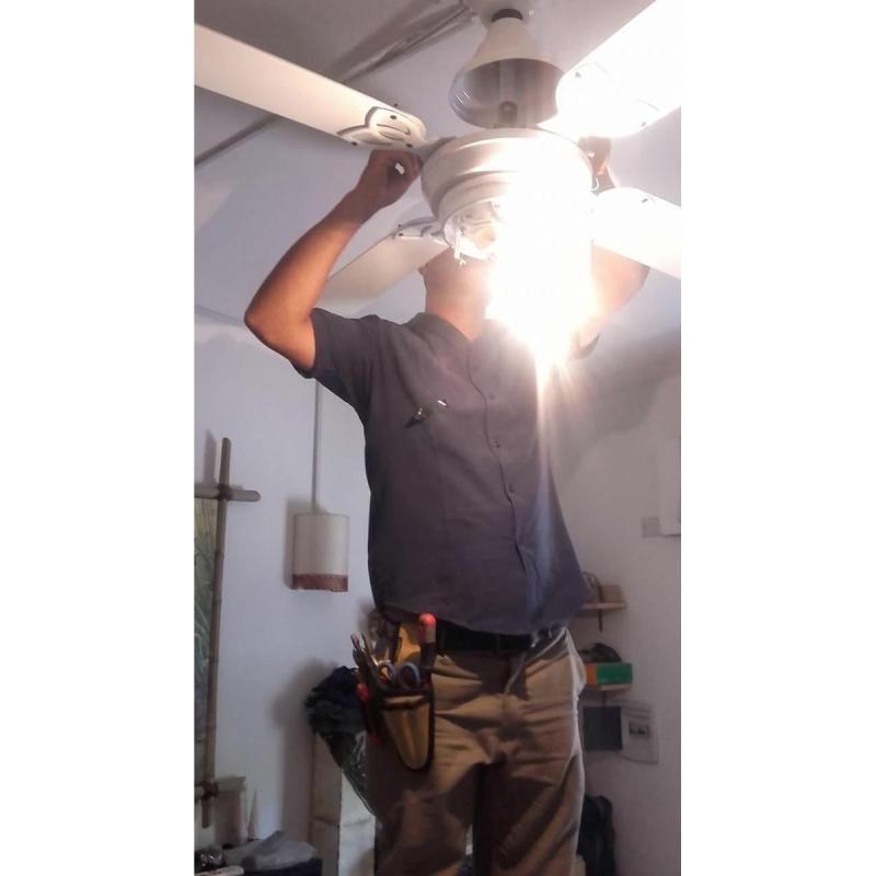 Electricista profesional,se realizan Trabajos de Urgencia Eléctricas.