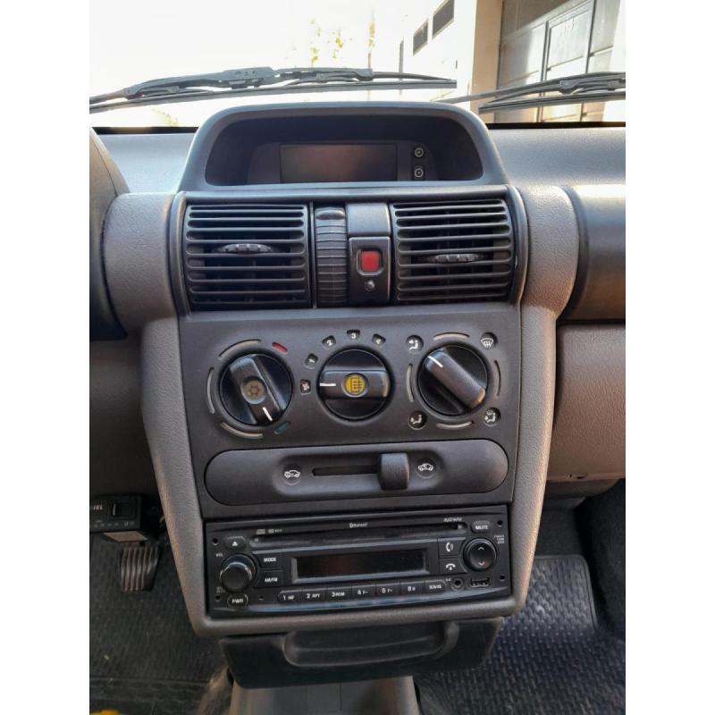 Chevrolet Corsa Classic - 10