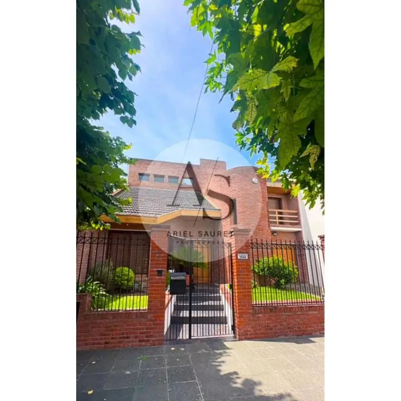 Se Vende Excelente Chalet En Villa Bosch!!!!