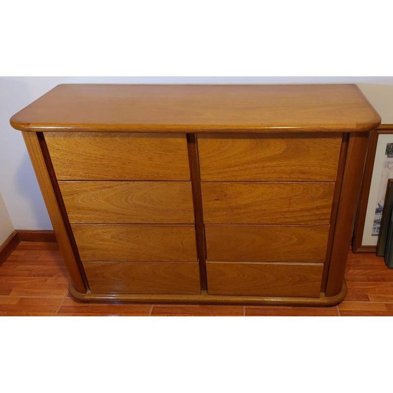 Mueble de roble living/comedor