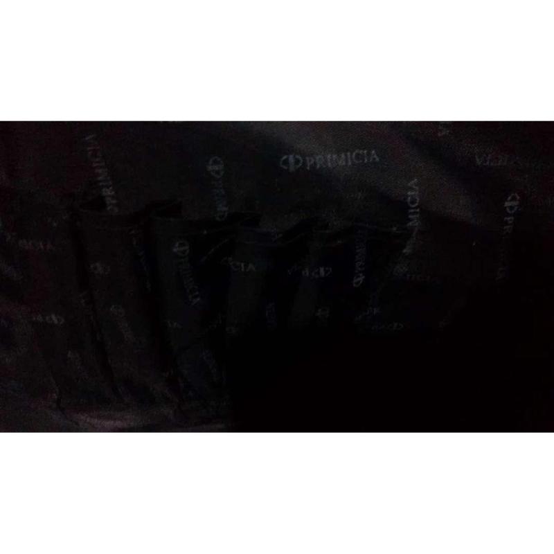 En venta: Bolso de color negro, marca PRIMICIA - 5