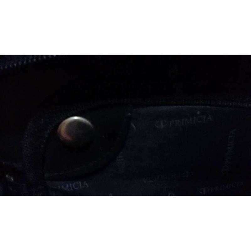 En venta: Bolso de color negro, marca PRIMICIA - 6