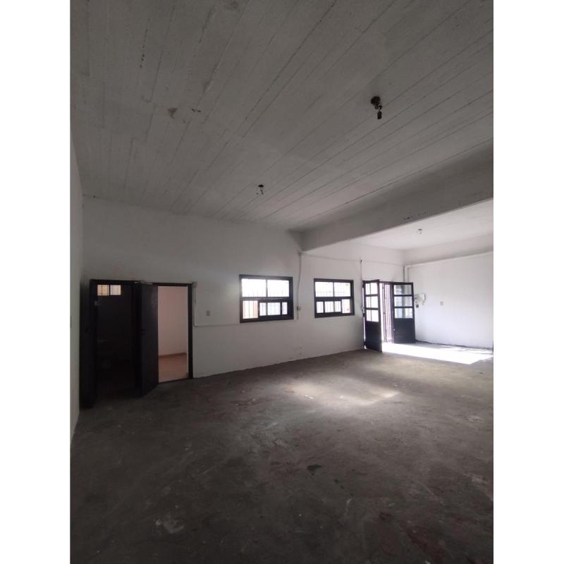 Vendo DueÑo Directo Local Con Vivienda Ph 3 Amb. - 12