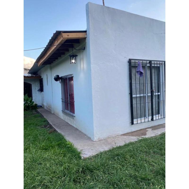 casa en el centro de la Reja 355 m2 - 3