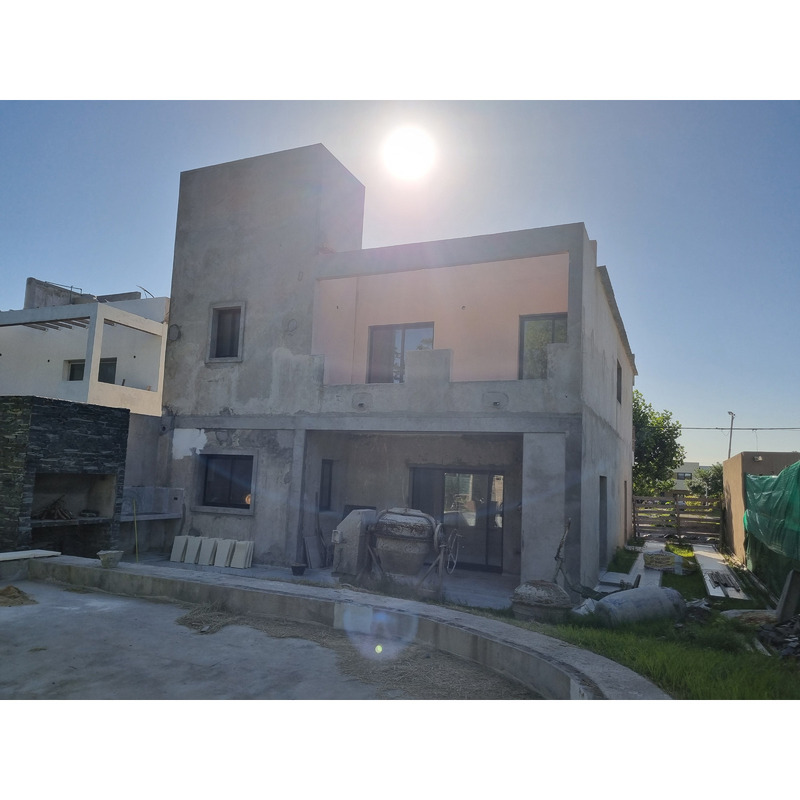 Particular/Vende casa de categoria/A estrenar/Excelente ubicacion - 5