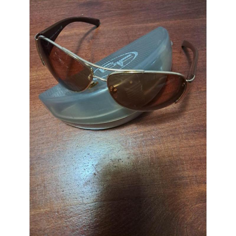 Anteojos de Sol Prada