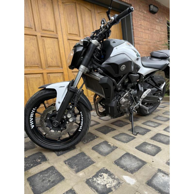 Yamaha MT 07 2017 - 5
