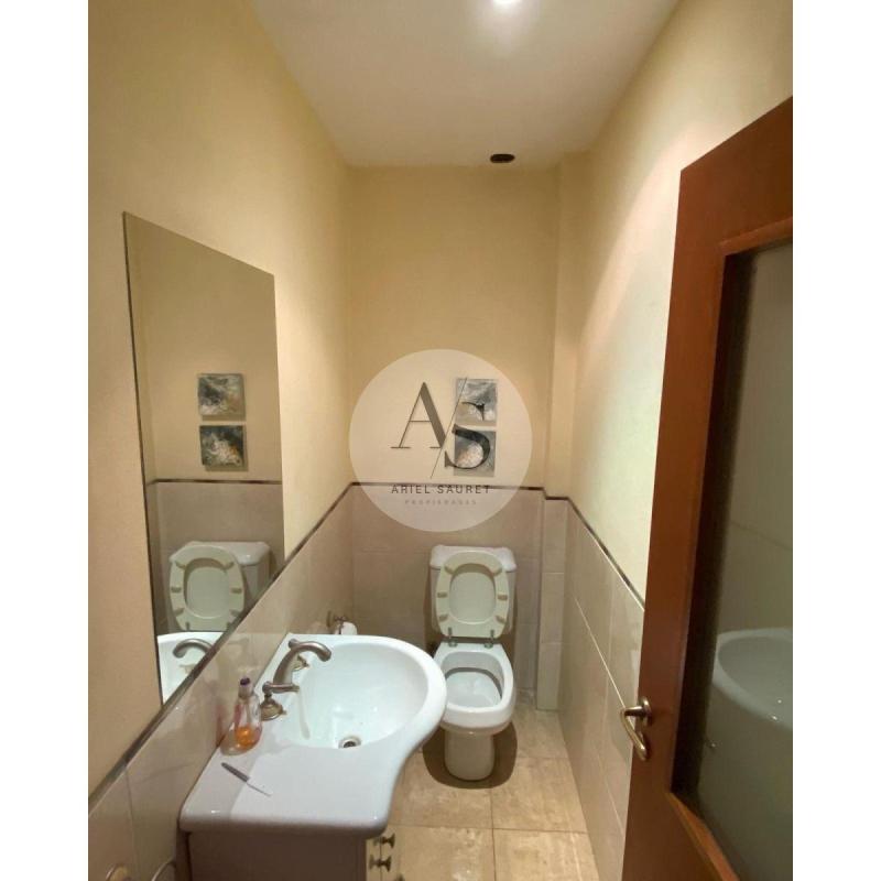 Se Vende Excelente Propiedad En Villa Bosch - 16