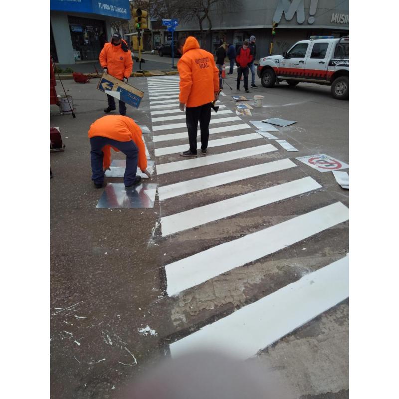 Equipos para demarcación vial en caliente