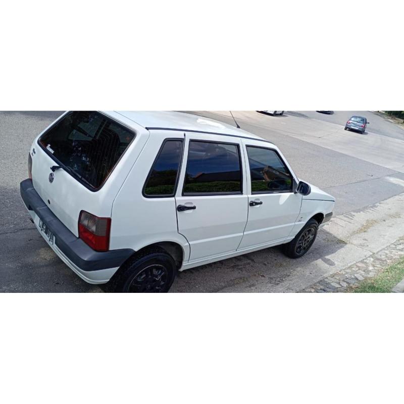 Dueña vende