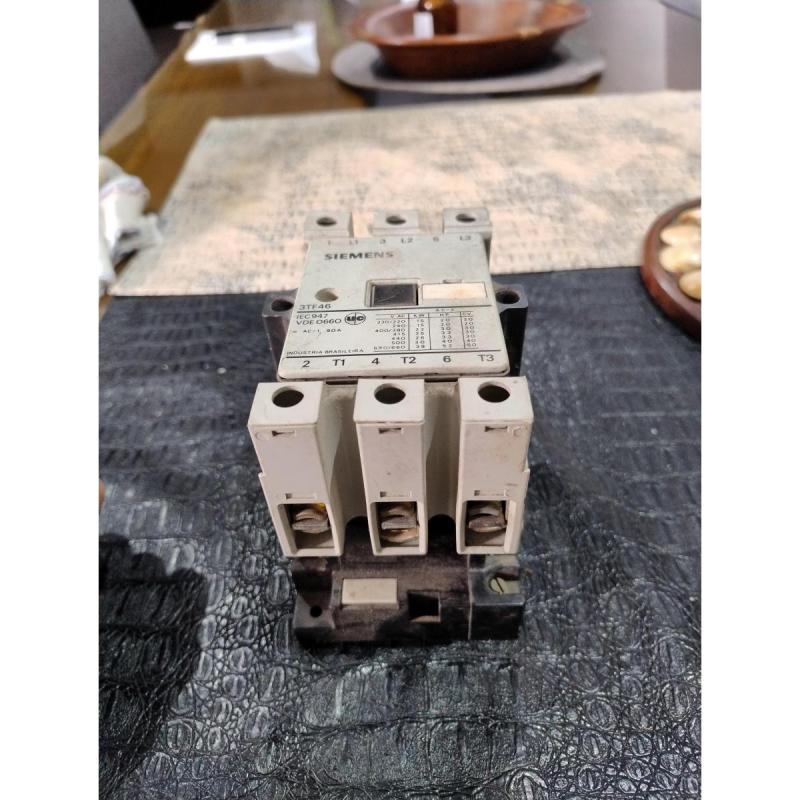 Contactor siemens 3TF46. 90 amp.