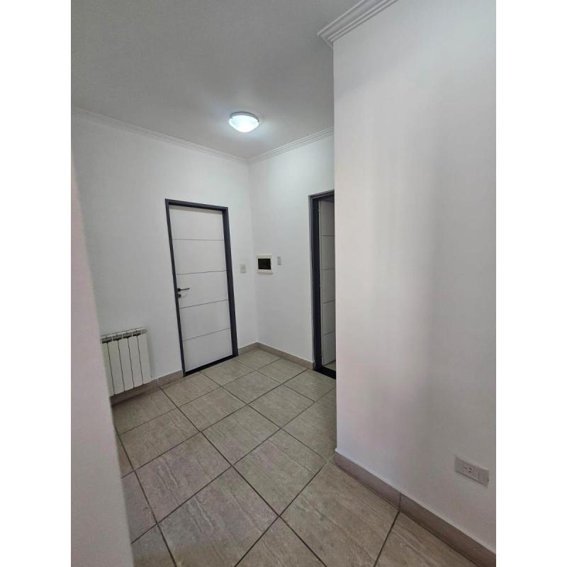 Dueño Directo Vende Excelente Dúplex En El Último Piso Con Terraza Y Parrilla 220 M² Totales - 7/20