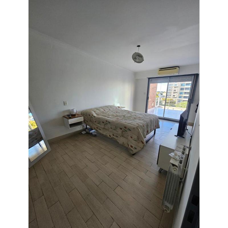 Dueño Directo Vende Excelente Dúplex En El Último Piso Con Terraza Y Parrilla 220 M² Totales - 10/20