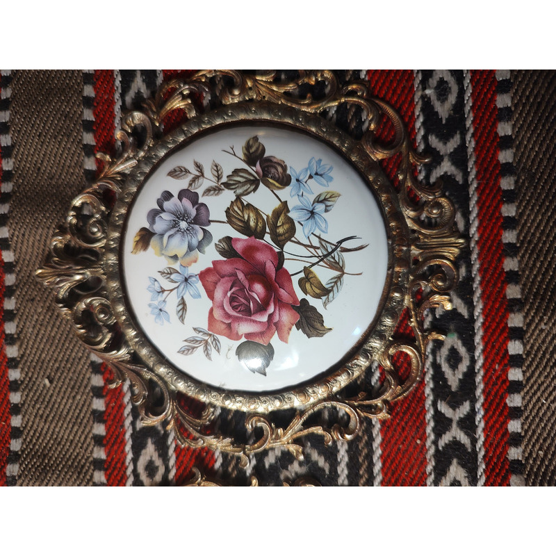 Antiguos camafeos en bronce